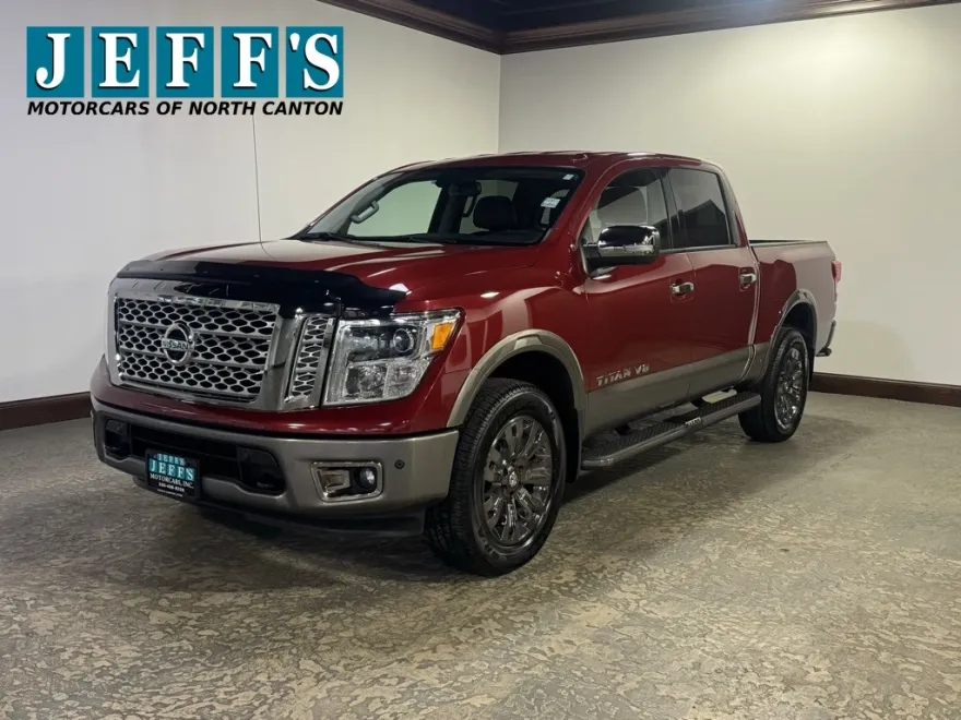 2019 Nissan Titan S photo 1