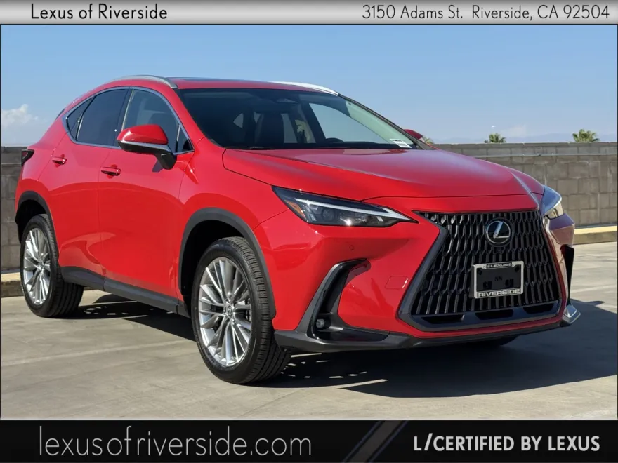 2022 Lexus NX 350h Luxury photo 1