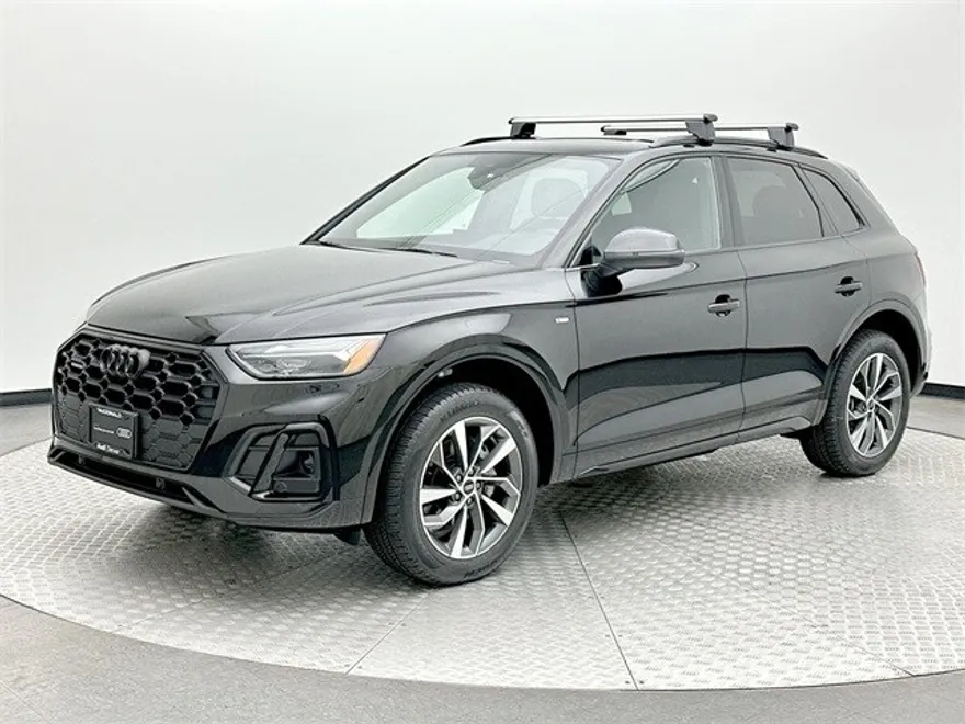 2024 Audi Q5 45 S line Premium photo 1