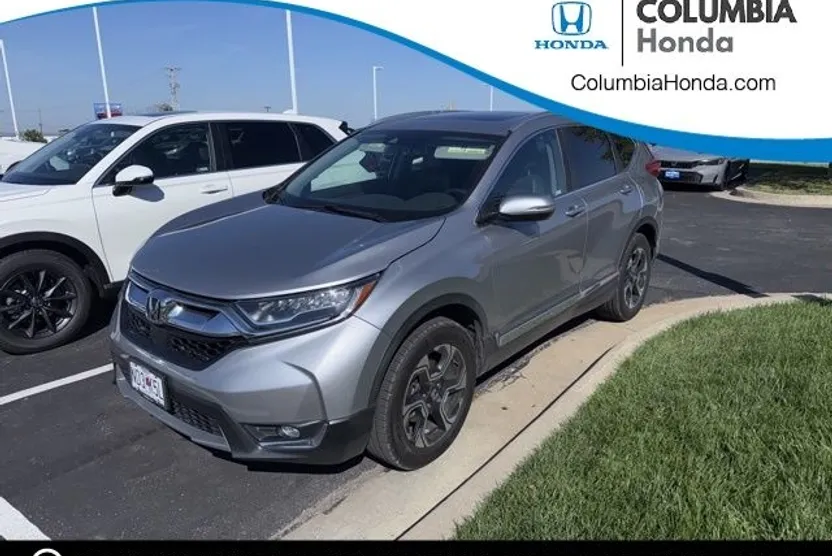 2019 Honda CR-V Touring photo 1