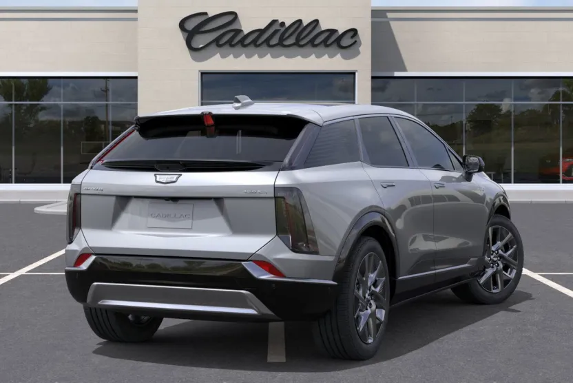 2025 Cadillac Optiq Luxury photo 1