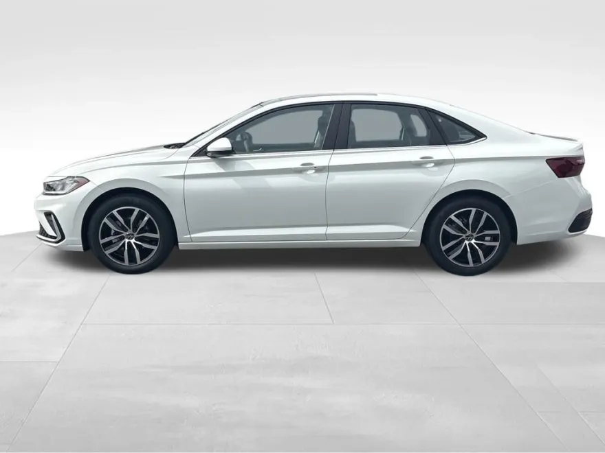 2026 Volkswagen Jetta 1.8T SE photo 1