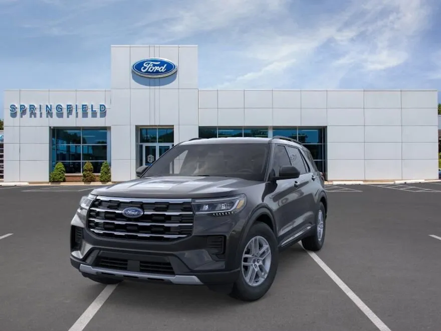 2025 Ford Explorer photo 1