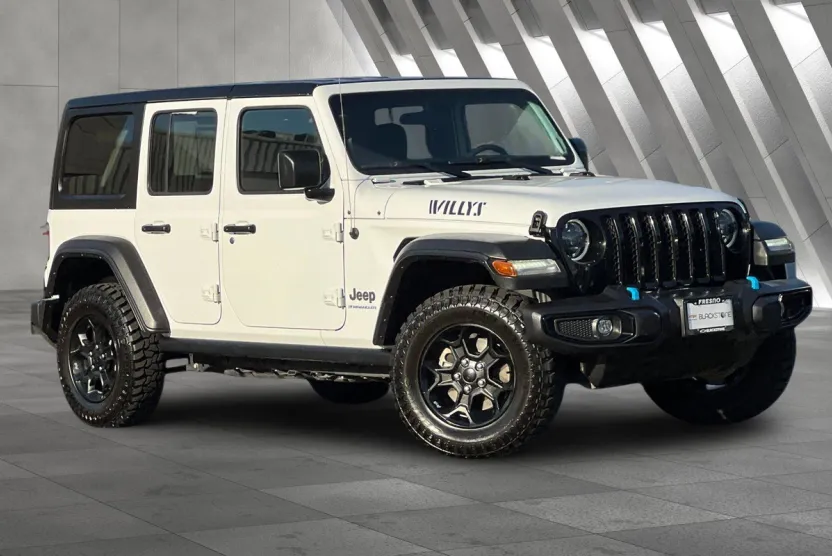 2023 Jeep Wrangler 4xe photo 1