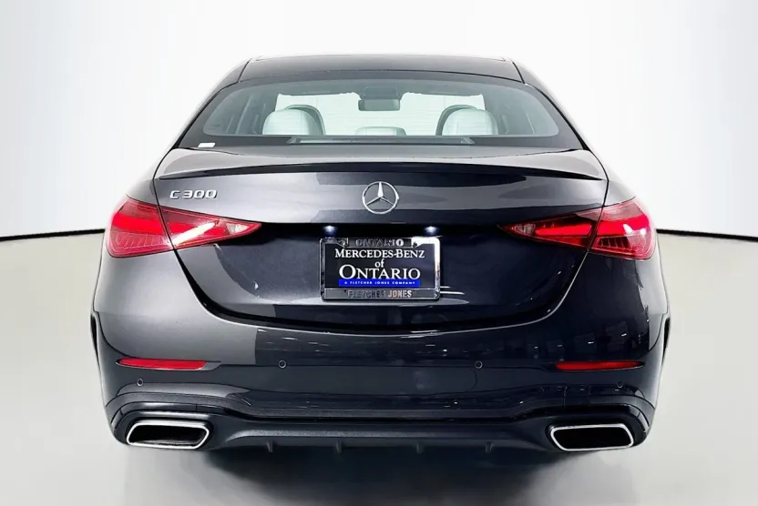 2024 Mercedes Benz C 300 photo 1