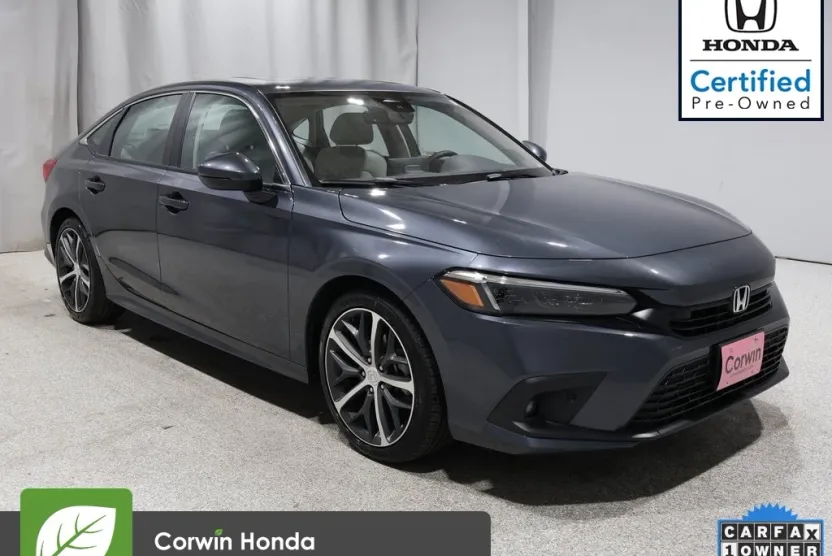 2024 Honda Civic Touring photo 1