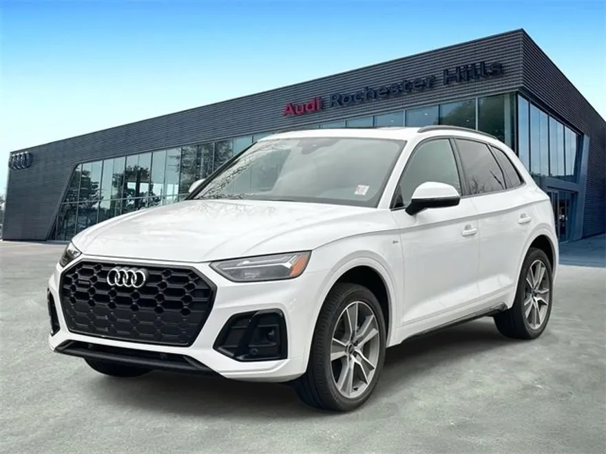 2025 Audi Q5 S line Premium photo 1