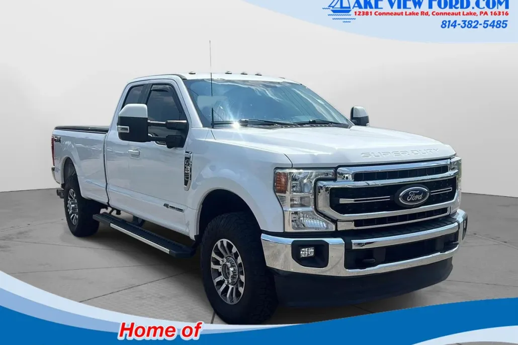 2022 Ford F-350 Lariat photo 1