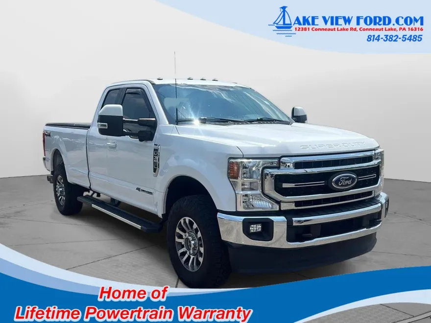 2022 Ford F-350 Lariat photo 1