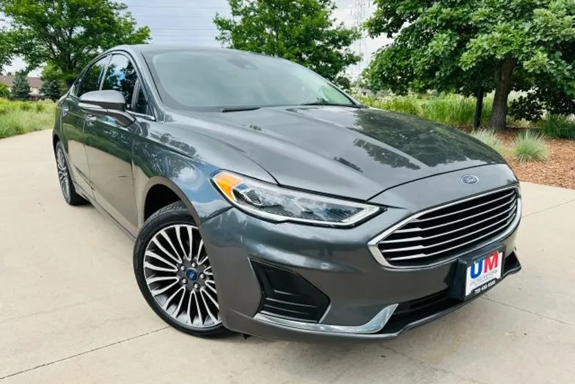 2020 Ford Fusion SEL photo 1