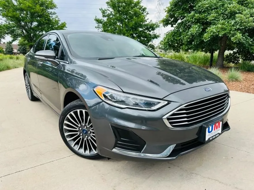 2020 Ford Fusion SEL photo 1