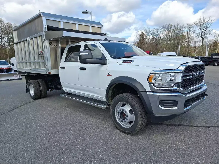 2024 Ram 5500 Tradesman SLT Laramie Limited photo 1