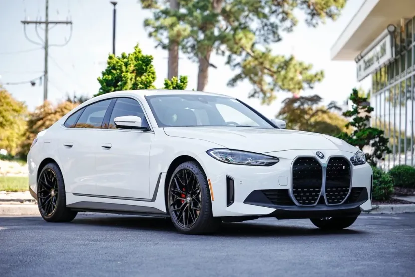 2024 Bmw i4 eDrive35 photo 1