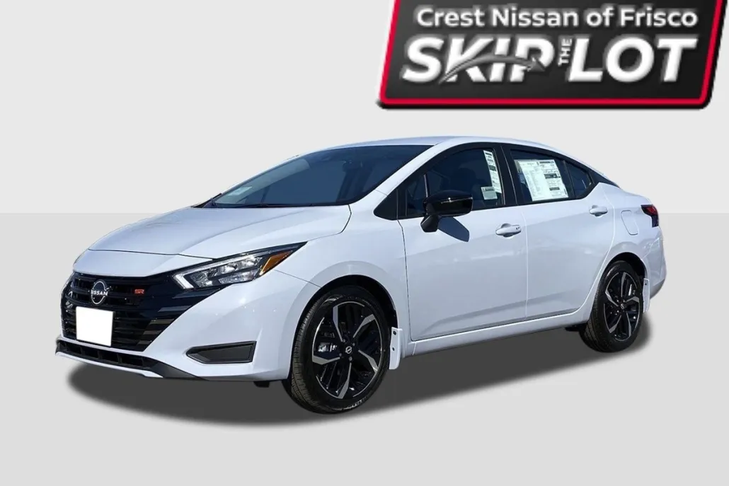 2025 Nissan Versa SR photo 1