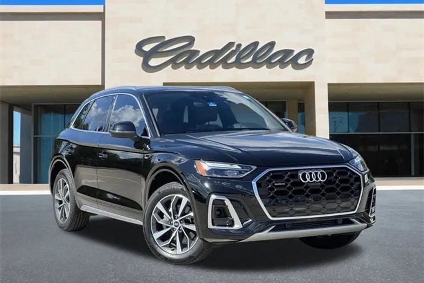 2023 Audi Q5 S line Premium Plus photo 1
