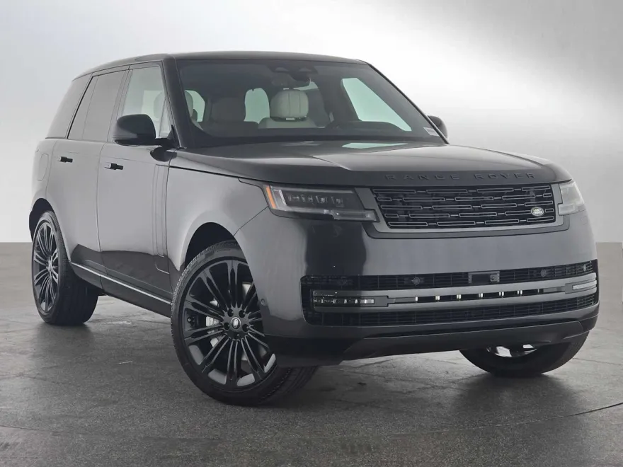 2025 Land Rover Range Rover SE photo 1