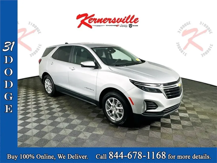 2022 Chevrolet Equinox LT photo 1