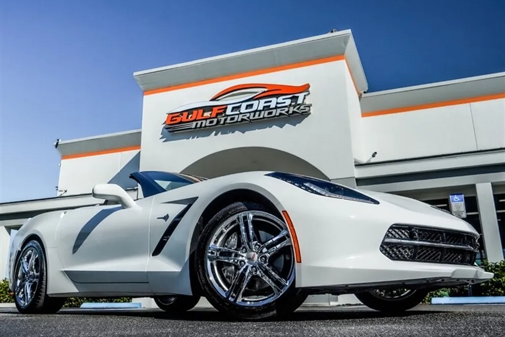 2016 Chevrolet Corvette Stingray photo 1