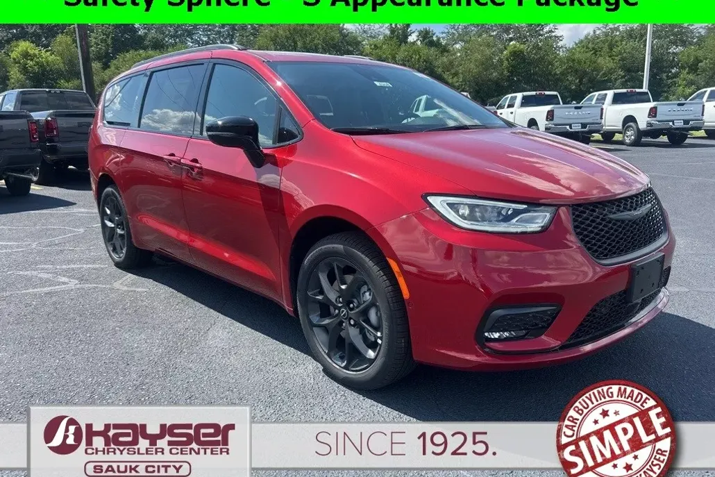 2026 Chrysler Pacifica Limited photo 1