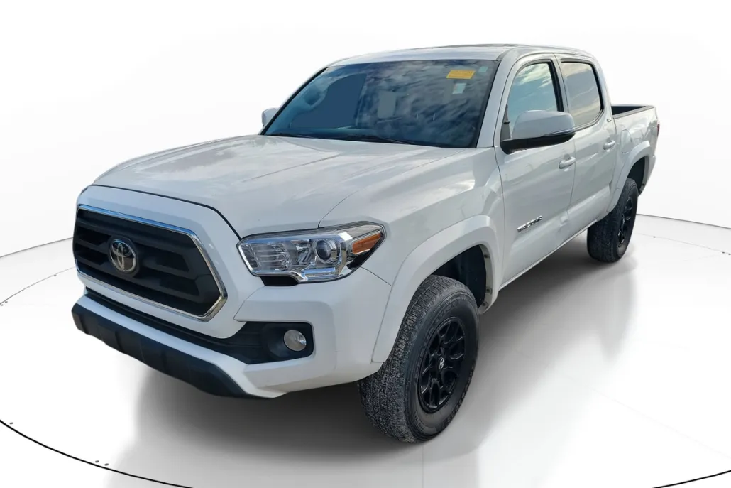 2022 Toyota Tacoma SR5 V6 Double Cab photo 1