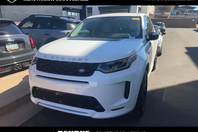2024 Land Rover Discovery Sport S photo 1