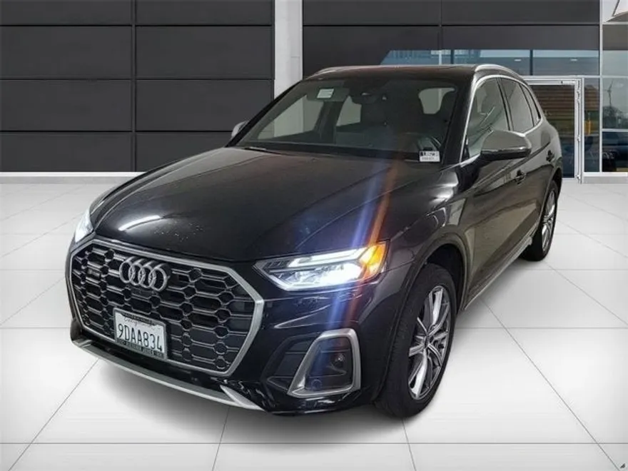 2022 Audi SQ5 Premium Plus photo 1