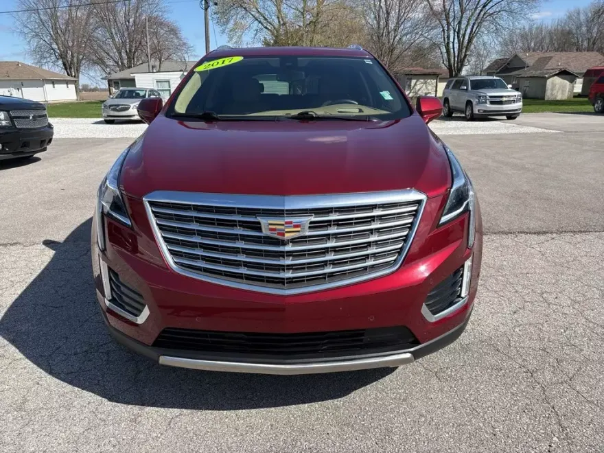 2017 Cadillac XT5 Platinum photo 1