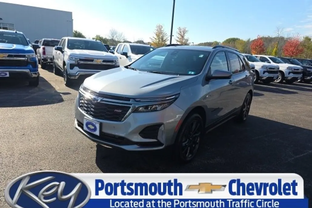 2023 Chevrolet Equinox RS photo 1