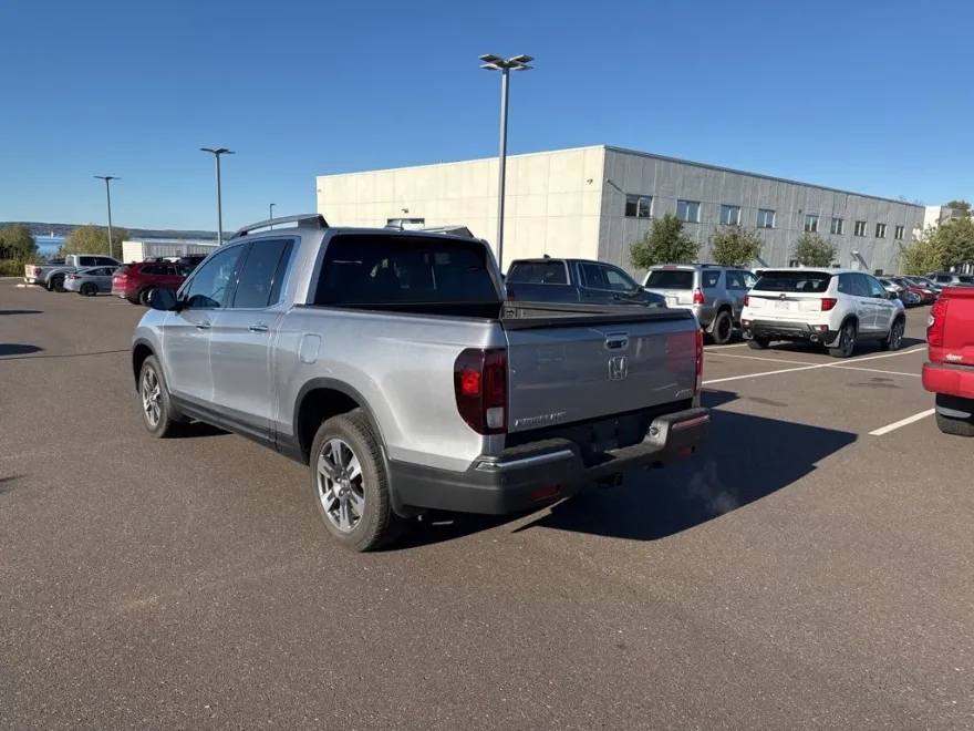2019 Honda Ridgeline RTL-E photo 1