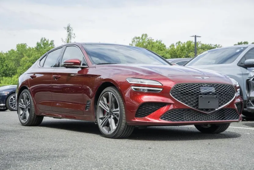 2024 Genesis G70 3.3T Sport Advanced photo 1