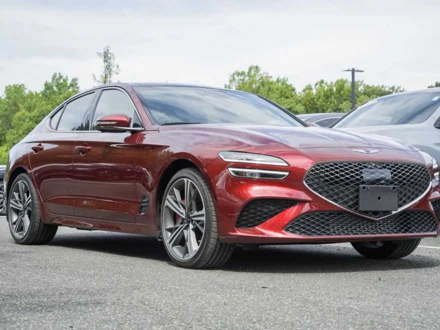 2024 Genesis G70 3.3T Sport Advanced photo 1
