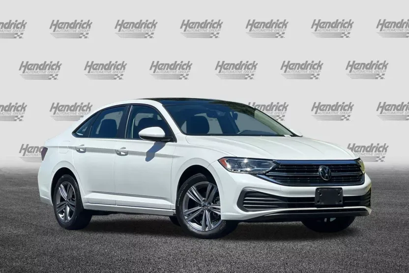 2023 Volkswagen Jetta SE photo 1