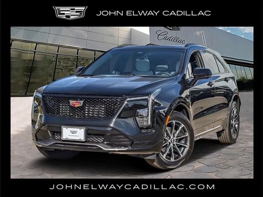 2025 Cadillac XT4 Sport photo 1