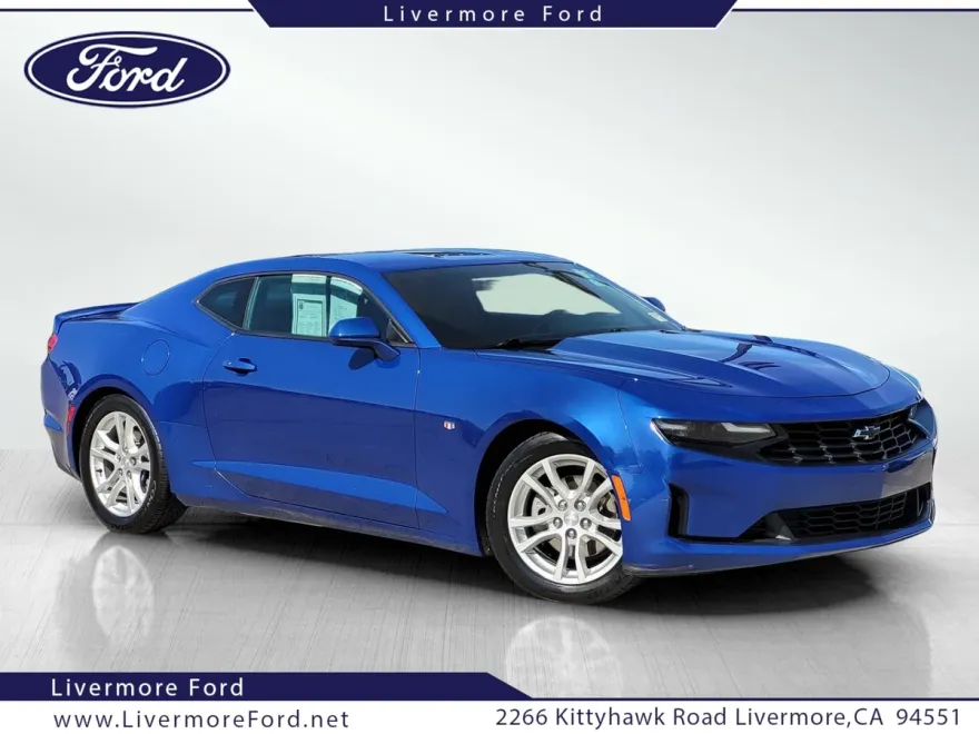 2021 Chevrolet Camaro 1LS photo 1