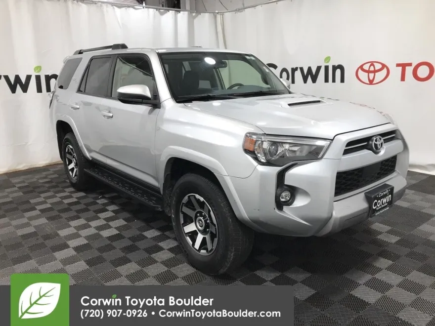2024 Toyota 4Runner TRD Off-Road photo 1