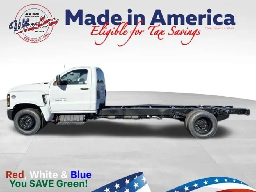 2024 Chevrolet Silverado 5500HD Work Truck photo 1