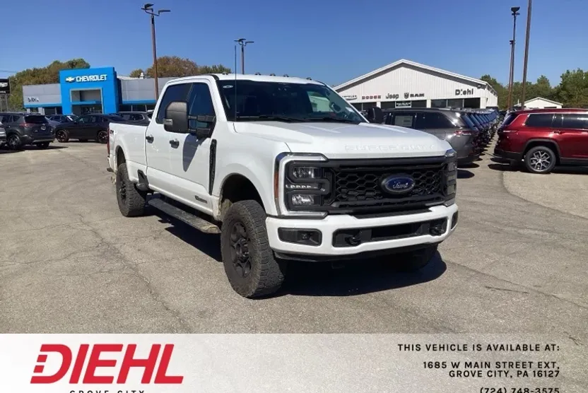 2023 Ford F-350 photo 1