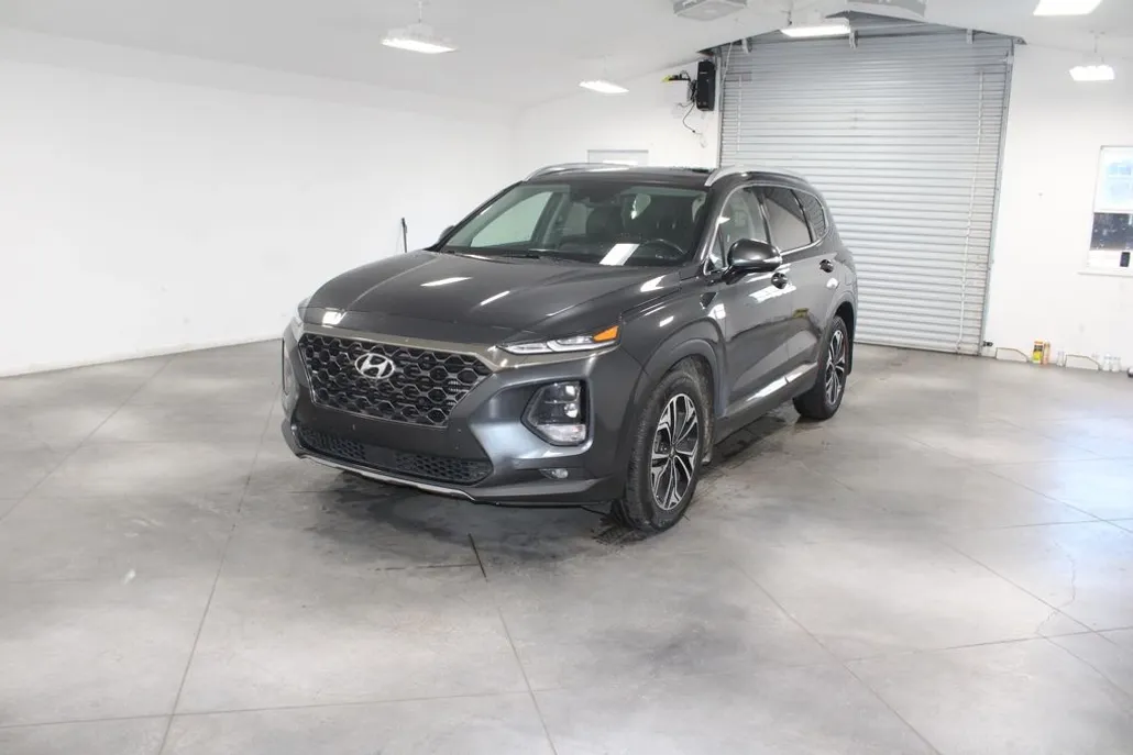 2020 Hyundai Santa Fe Limited photo 1