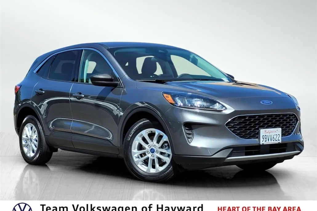 2022 Ford Escape Hybrid SE photo 1