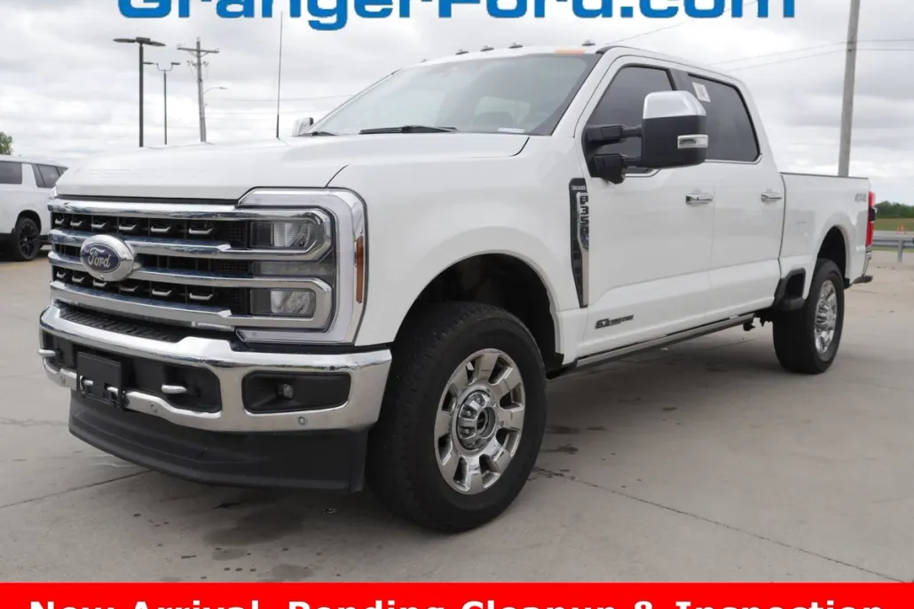2024 Ford F-350 King Ranch photo 1