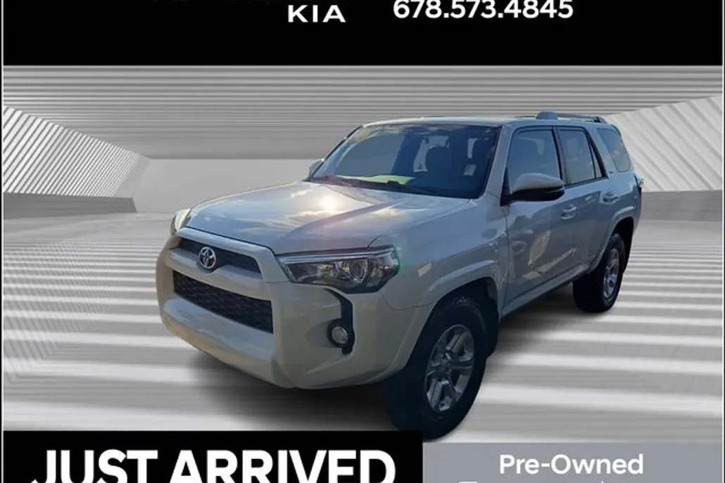 2015 Toyota 4Runner SR5 Premium photo 1