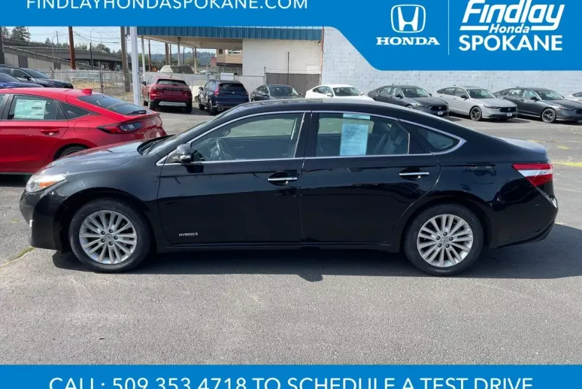 2014 Toyota Avalon Hybrid photo 1