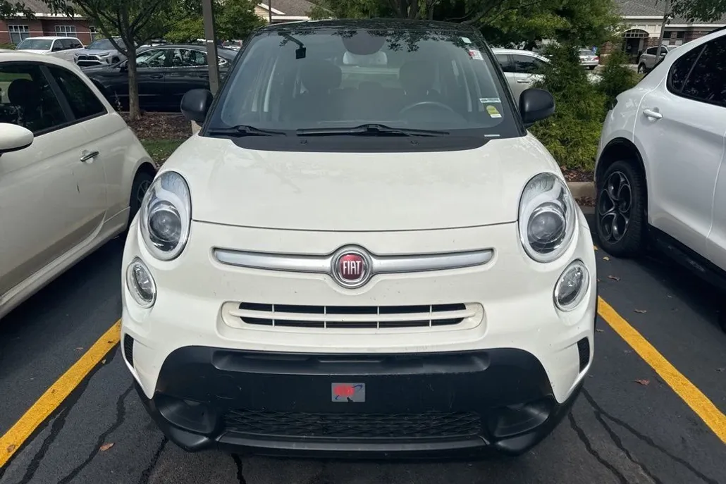 2015 Fiat 500L Trekking photo 1