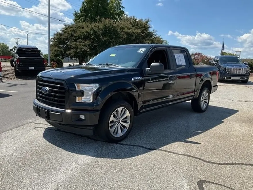 2017 Ford F-150 XL photo 1