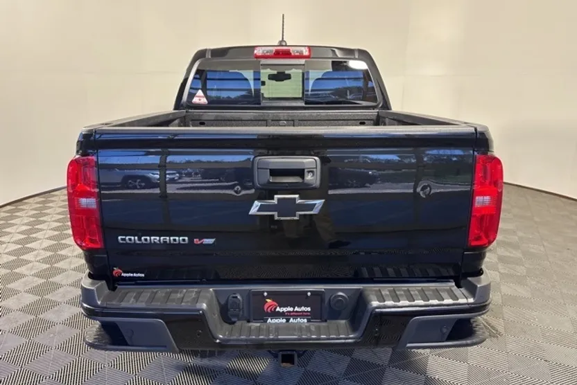 2019 Chevrolet Colorado Z71 photo 1