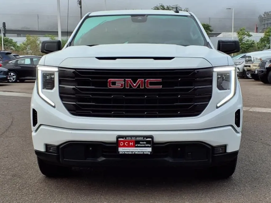 2024 Gmc Sierra 1500 Elevation photo 1