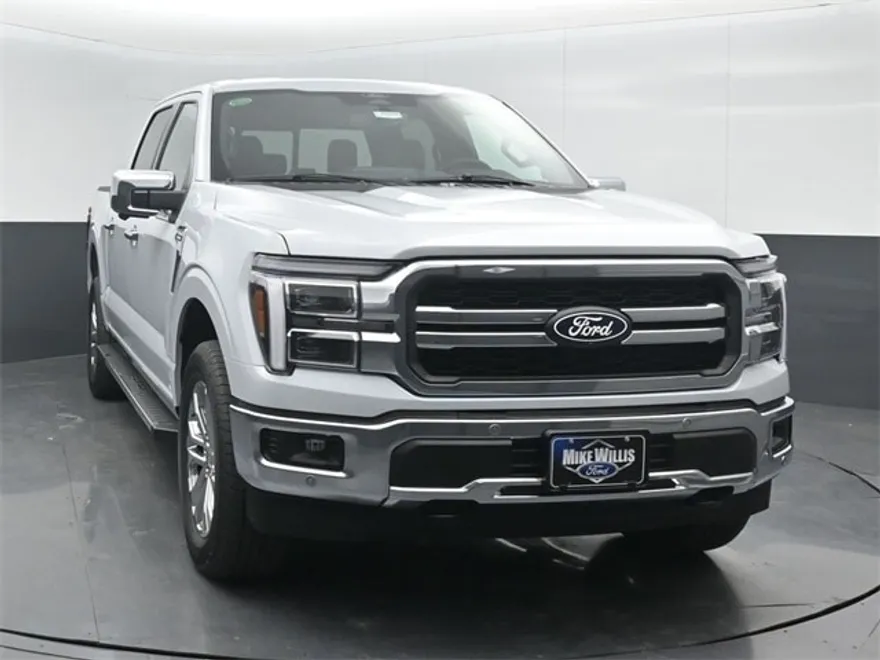 2025 Ford F-150 Lariat photo 1