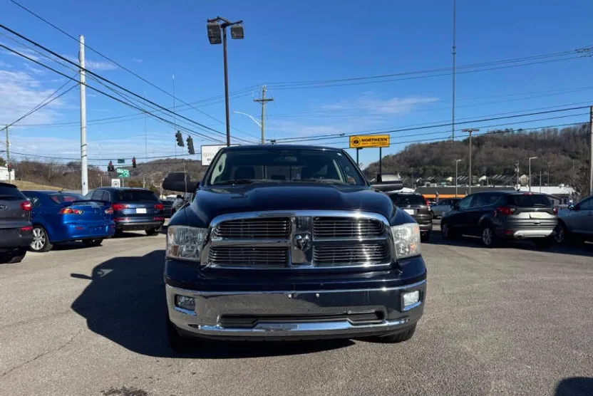 2012 Ram 1500 SLT photo 1