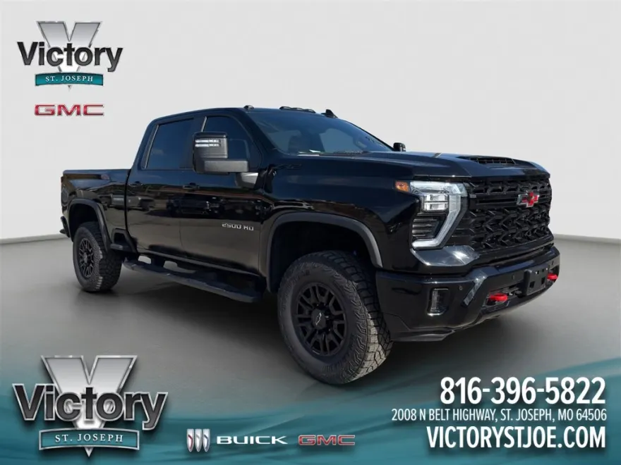 2025 Chevrolet Silverado 2500HD ZR2 photo 1