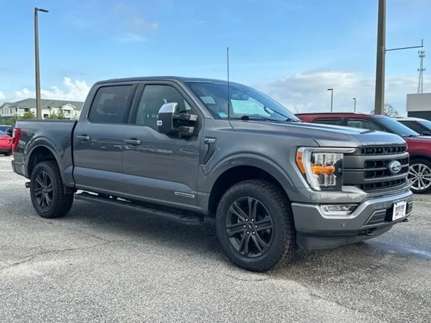 2022 Ford F-150 Lariat photo 1